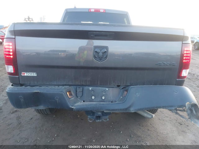 12464121 :رقم المزاد ، 1C6RR7GG6NS133261 vin ، 2022 Ram 1500 Classic Slt مزاد بيع
