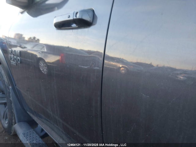 12464121 :رقم المزاد ، 1C6RR7GG6NS133261 vin ، 2022 Ram 1500 Classic Slt مزاد بيع