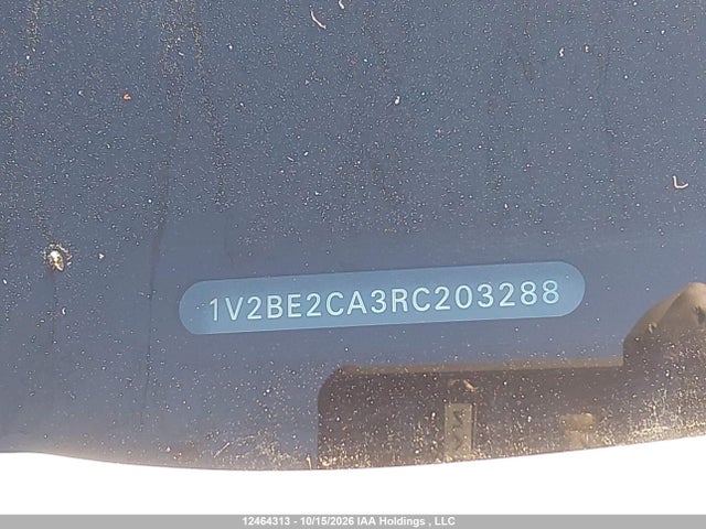1V2BE2CA3RC203288 Volkswagen Atlas Cross Sport Sel