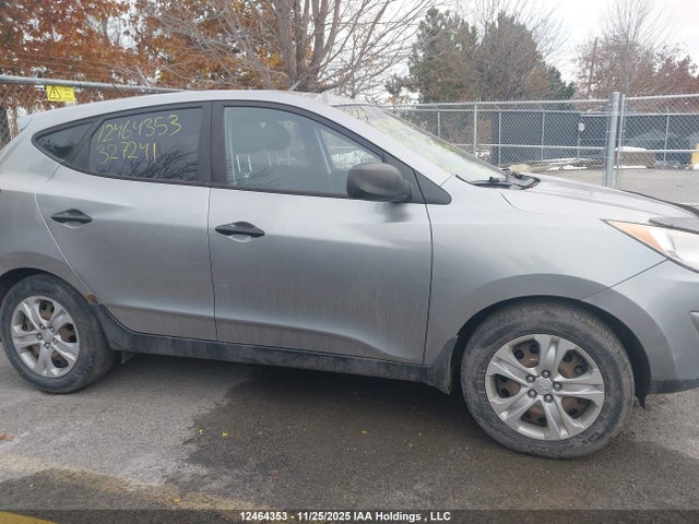12464353 :رقم المزاد ، KM8JT3AC2CU327241 vin ، 2012 Hyundai Tucson مزاد بيع