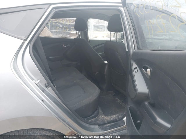 12464353 :رقم المزاد ، KM8JT3AC2CU327241 vin ، 2012 Hyundai Tucson مزاد بيع