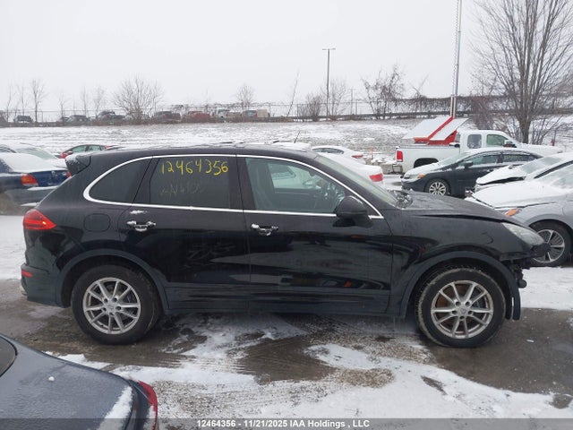 Porsche Cayenne 2016 WP1AA2A21GKA14905 Image 13