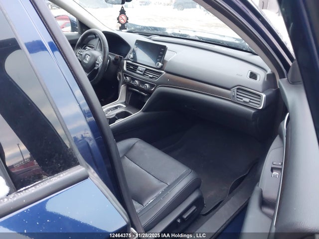 Продаж на аукціоні авто 2019 Honda Accord Touring Hybrid, vin: 1HGCV3F94KA800112, номер лоту: 12464375