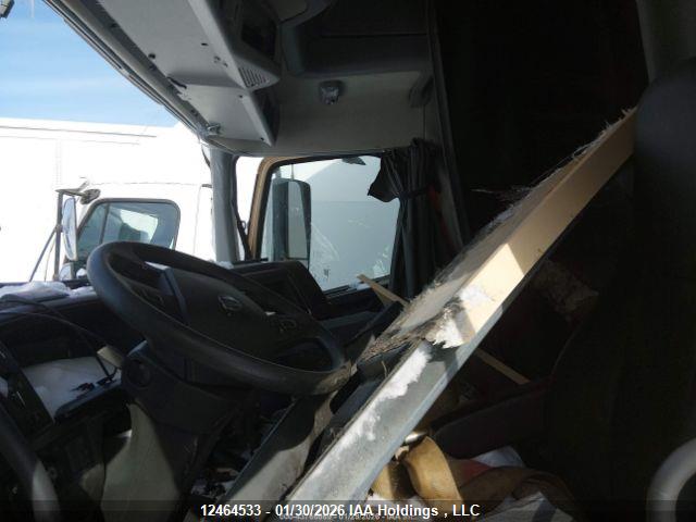 Volvo Vn L 2019 4V4NC9EHXKN905940 Image 9