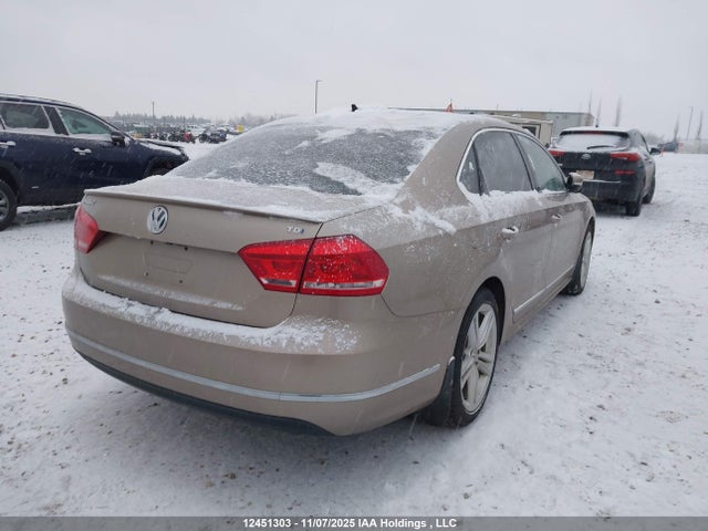 1VWCV7A37FC042377 Volkswagen Passat 2.0 Tdi Highline