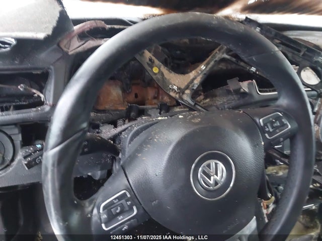 1VWCV7A37FC042377 Volkswagen Passat 2.0 Tdi Highline