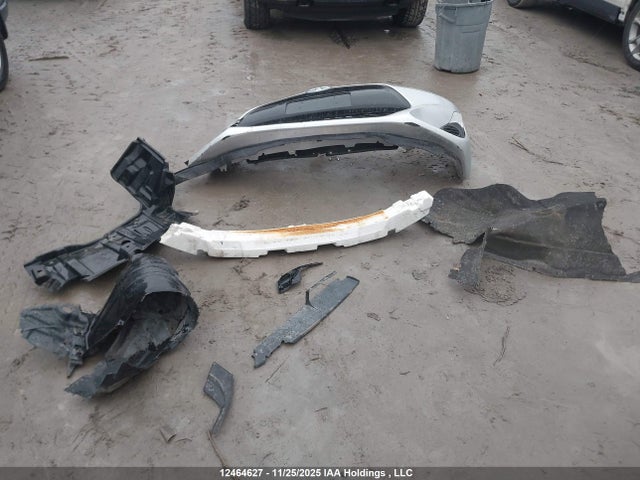 JTDKDTB32F1584572 Toyota Prius C Technology