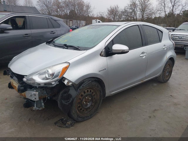 JTDKDTB32F1584572 Toyota Prius C Technology