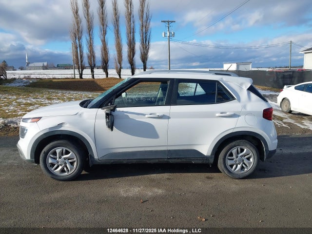 12464628 :رقم المزاد ، KMHRC8A38PU277970 vin ، 2023 Hyundai Venue Preferred مزاد بيع