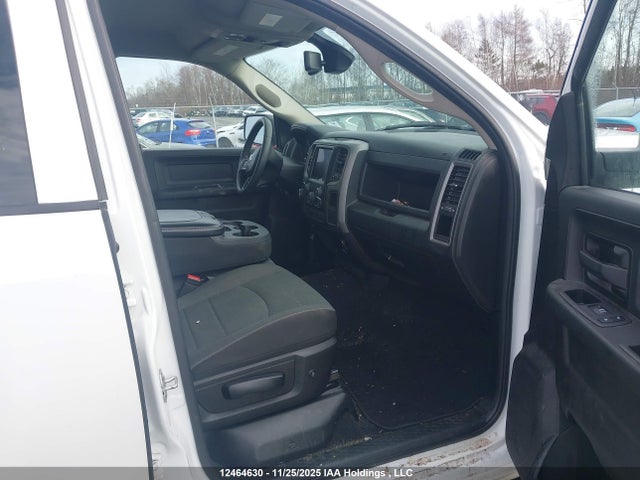 3C6RR7KT9NG301924 RAM 1500 Classic Tradesman