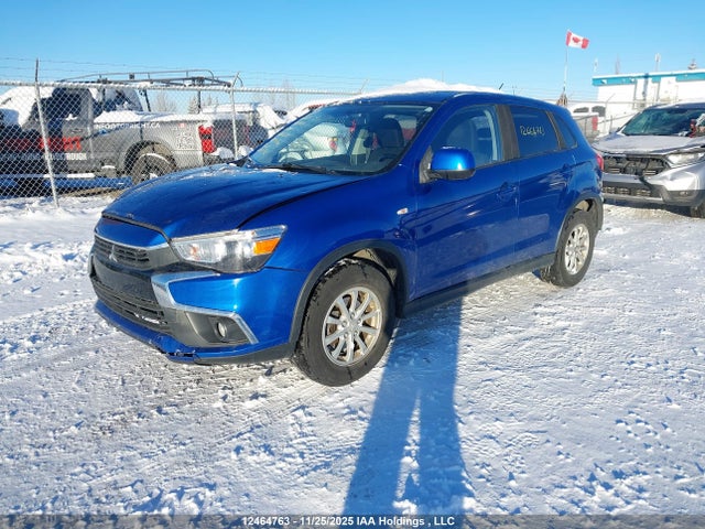 JA4AJ3AU1GZ608632 Mitsubishi RVR SE
