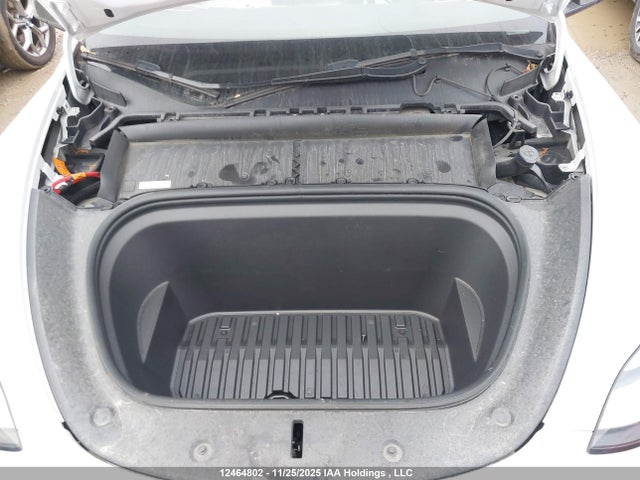 7SAYGDEE2PF611933 Tesla Model Y Long Range