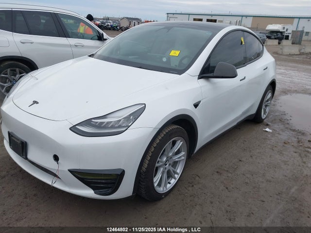 7SAYGDEE2PF611933 Tesla Model Y Long Range