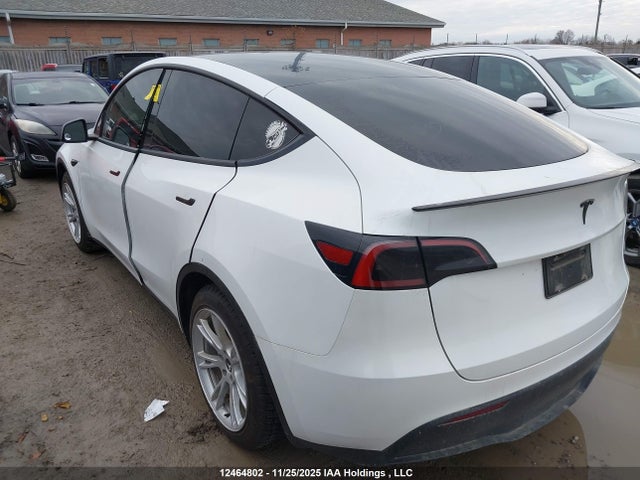 7SAYGDEE2PF611933 Tesla Model Y Long Range