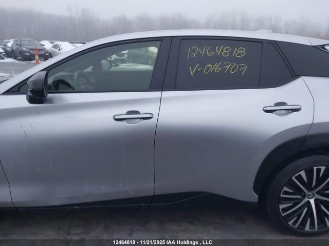 2023 Lexus Rz 450e მანქანა იყიდება აუქციონზე, vin: JTJAAAAB9PA016707, აუქციონის ნომერი: 12464818