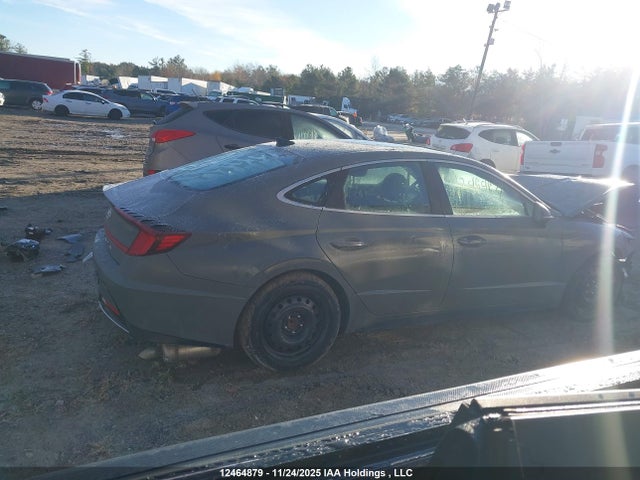12464879 :رقم المزاد ، 5NPEG4JA5NH142497 vin ، 2022 Hyundai Sonata Preferred مزاد بيع