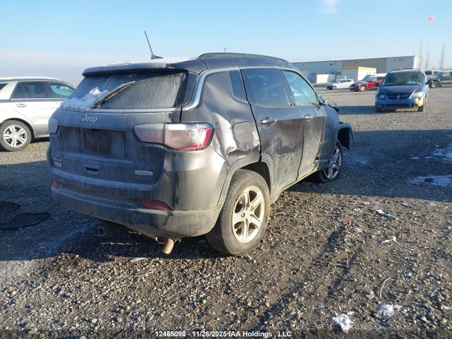 12465098 :رقم المزاد ، 3C4NJDBN3RT593047 vin ، 2024 Jeep Compass Latitude مزاد بيع