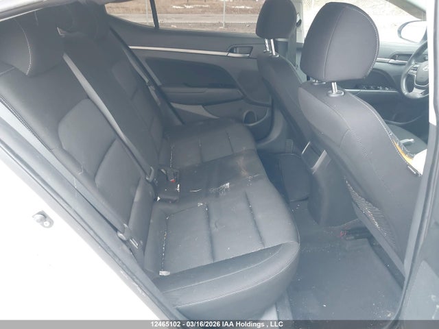 KMHD84LF1HU113716 Hyundai ELANTRA GL