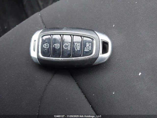 KMHLM4AG3MU109261 Hyundai Elantra