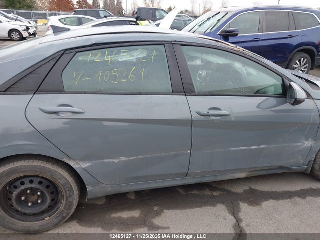 KMHLM4AG3MU109261 Hyundai Elantra