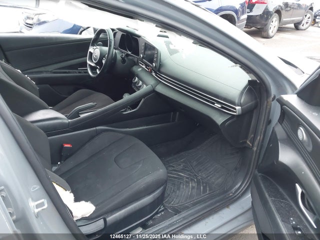 KMHLM4AG3MU109261 Hyundai Elantra