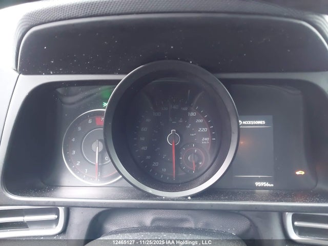 KMHLM4AG3MU109261 Hyundai Elantra