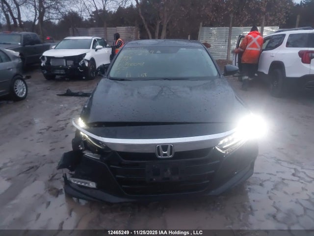 2018 Honda Accord Touring მანქანა იყიდება აუქციონზე, vin: 1HGCV1F97JA804416, აუქციონის ნომერი: 12465249