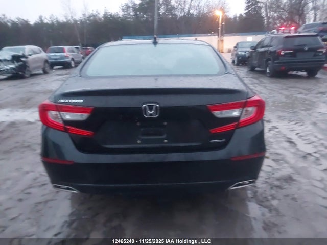 2018 Honda Accord Touring მანქანა იყიდება აუქციონზე, vin: 1HGCV1F97JA804416, აუქციონის ნომერი: 12465249