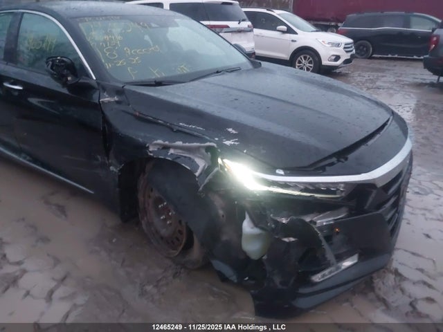 2018 Honda Accord Touring მანქანა იყიდება აუქციონზე, vin: 1HGCV1F97JA804416, აუქციონის ნომერი: 12465249