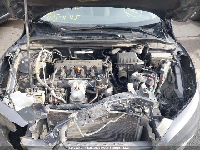 3CZRU6H36NM102995 Honda HR-V LX