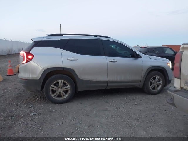 3GKALTEV6NL136147 GMC Terrain Sle