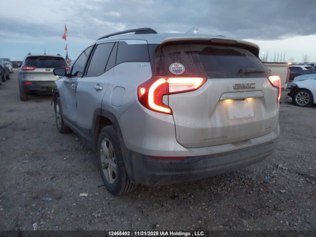 3GKALTEV6NL136147 GMC Terrain Sle