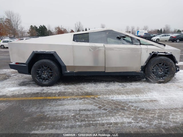2025 Tesla Cybertruck Awd მანქანა იყიდება აუქციონზე, vin: 7G2CEHED7SA080663, აუქციონის ნომერი: 12465528
