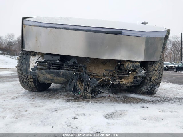 2025 Tesla Cybertruck Awd მანქანა იყიდება აუქციონზე, vin: 7G2CEHED7SA080663, აუქციონის ნომერი: 12465528
