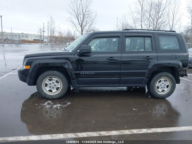 12465674 :رقم المزاد ، 1C4NJPAB4HD190689 vin ، 2017 Jeep Patriot Sport/north مزاد بيع