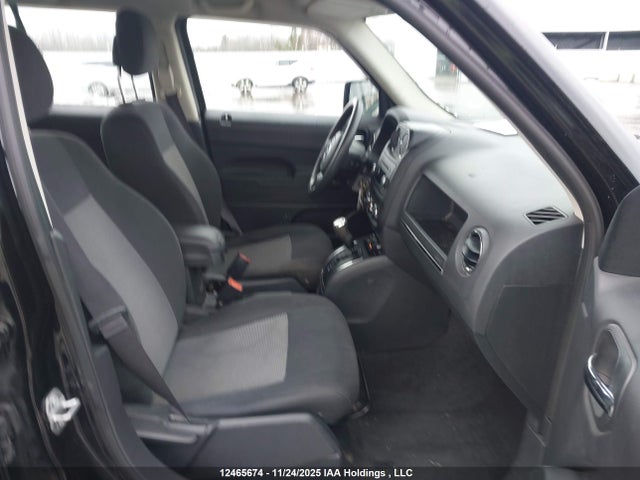 12465674 :رقم المزاد ، 1C4NJPAB4HD190689 vin ، 2017 Jeep Patriot Sport/north مزاد بيع