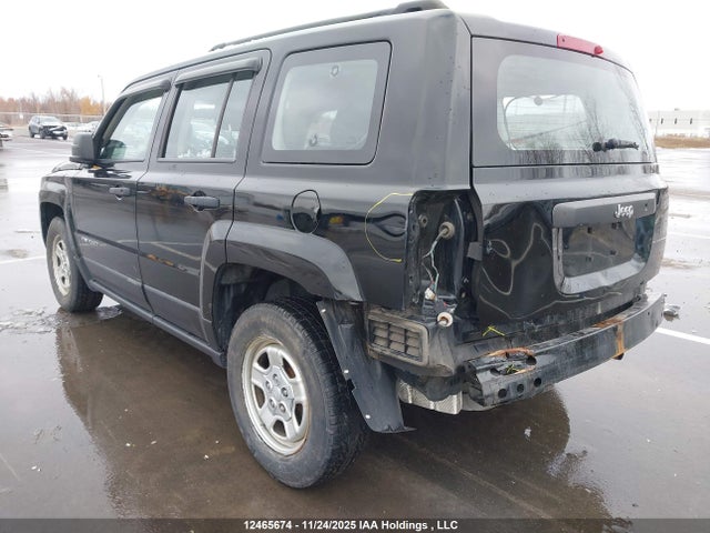 12465674 :رقم المزاد ، 1C4NJPAB4HD190689 vin ، 2017 Jeep Patriot Sport/north مزاد بيع
