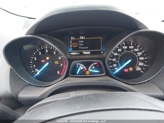 1FMCU9H99JUD39807 Ford ESCAPE SEL