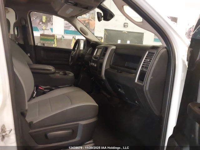 RAM 1500 2022 1C6RR7ST6NS182142 Image 5