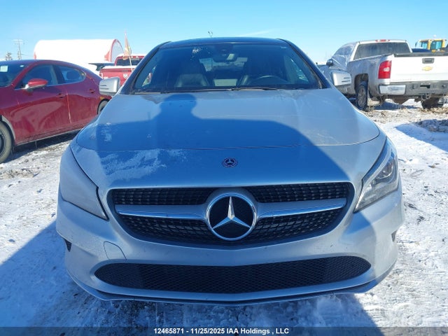 WDDSJ4GB3JN527349 Mercedes-Benz CLA 250 4MATIC