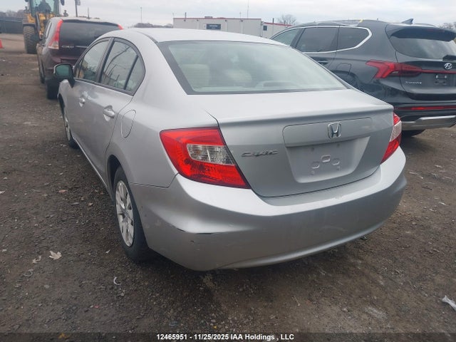 Продажа на аукционе авто 2012 Honda Civic Lx, vin: 2HGFB2F42CH057358, номер лота: 12465951
