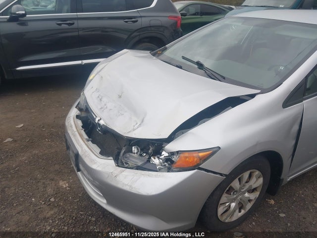 Продажа на аукционе авто 2012 Honda Civic Lx, vin: 2HGFB2F42CH057358, номер лота: 12465951