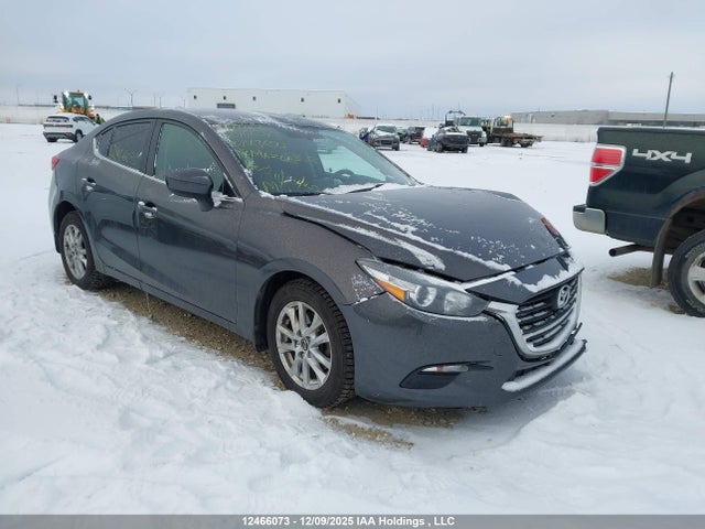 3MZBN1T78HM143650 Mazda Mazda3 Se