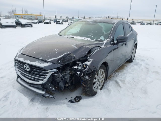 3MZBN1T78HM143650 Mazda Mazda3 Se