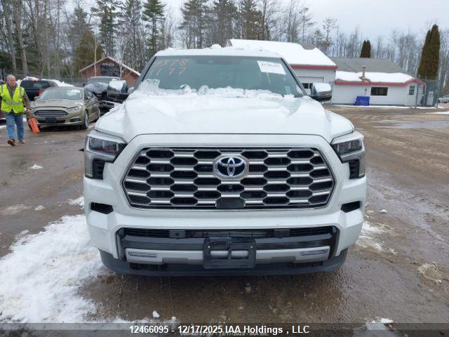 Toyota Sequoia 2024 7SVAAABAXRX045518 Image 12