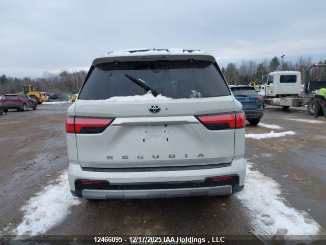 Toyota Sequoia 2024 7SVAAABAXRX045518 Image 16