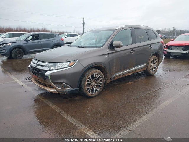 JA4JZ3AXXGZ604629 Mitsubishi Outlander Se/sel