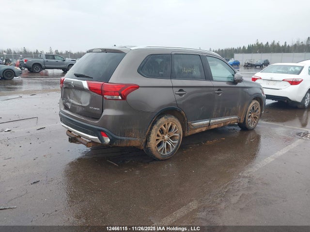JA4JZ3AXXGZ604629 Mitsubishi Outlander Se/sel