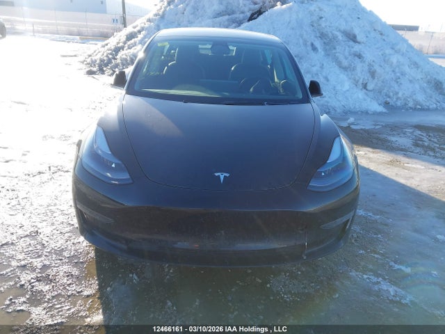 12466161 :رقم المزاد ، 5YJ3E1EA7NF356363 vin ، 2022 Tesla Model 3 Rwd/standard Range مزاد بيع
