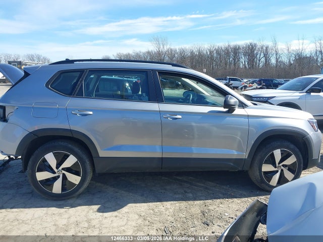 3VV8C7B2XSM029525 Volkswagen TAOS S